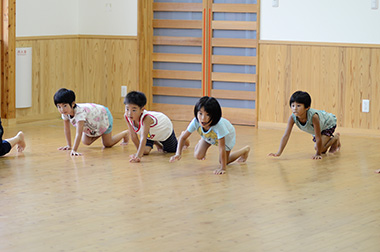 リズム運動